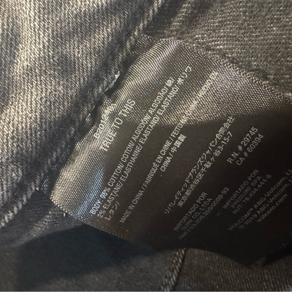 NWT Volcom Jean shorts - Picture 5 of 9